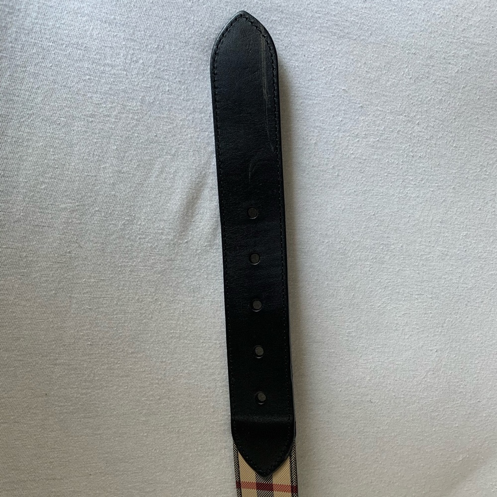 Burberry Reversible Vintage Leather Belt - Picture 5 of 6